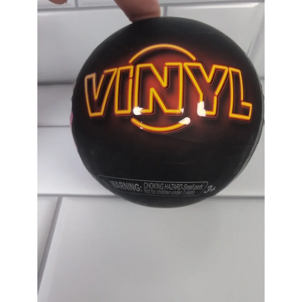 Mini Brands Really Works Vinyl Record Player + 1 Capsule Ball Zuru Retro Toy Set